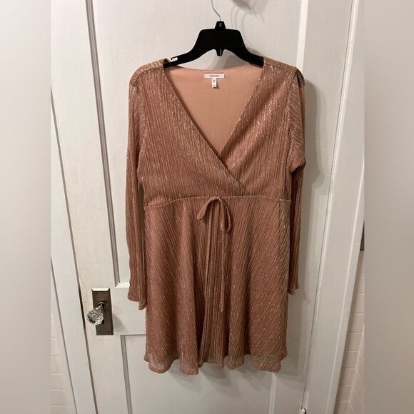 Maurices Dresses & Skirts - Maurices Never worn Metallic Pink V-Neck Dress